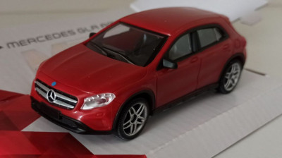 Macheta Mercedes GLA AMG MK1 Facelift (X156) 2019 rosu - Mondo Motors 1/43 foto