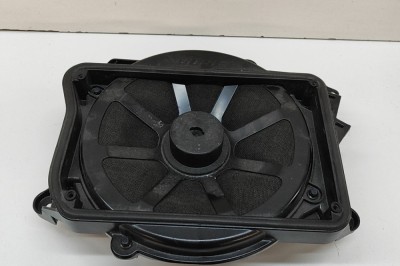 Subwoofer AUDI A6 4G2, C7, 4GC 2017 OEM: 4G2035709 | 30739694 foto
