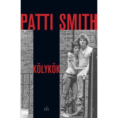 K&amp;ouml;lyk&amp;ouml;k - Patti Smith foto