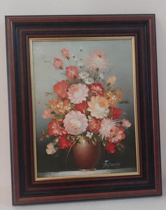 Ulei pe p&acirc;nză o lucrare veche semnata de o foarte bună calitate &icirc;ncadrata &icirc;ntr-o ramă din lemn masiv