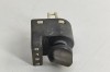 Comutator de reglare &icirc;nălțime faruri LAND ROVER DISCOVERY II L318 1999 OEM: YUK100260 29013542