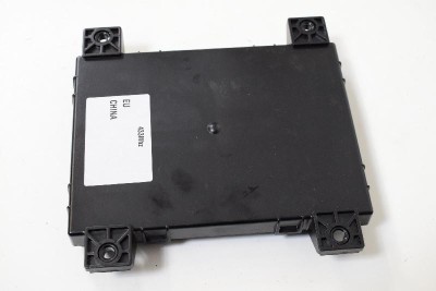 Modul de confort TESLA MODEL S 2016 OEM: 1010907-00-G,A-0747G02X,80068805 | 2926607 foto