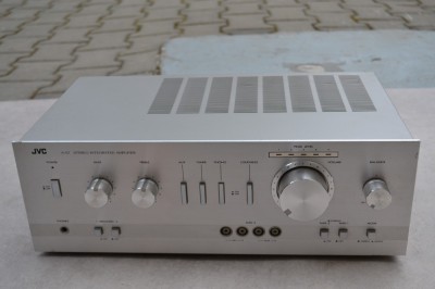 Amplificator JVC A-S 7 foto
