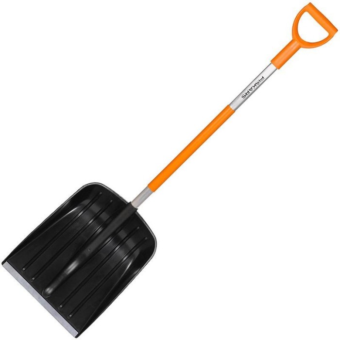 Lopata zapada Fiskars SnowXpert WeldLand Equipment