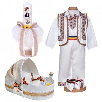 Set botez traditional baietel, trusou botez landou, lumanare si costum popular, foto