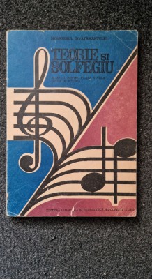 TEORIE SI SOLFEGIU. MANUAL PENTRU CLASA A VIII-A SCOLI DE MUZICA - Lucia Pop foto