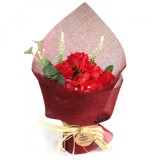 BUCHET DE FLORI DIN SĂPUN &quot;DE LA SUFLET PENTRU CORP&quot; - NUANȚE ROȘII