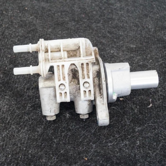 Cilindru de fr&acirc;nă OPEL CORSA D 2013 OEM: 0204254463 | 2215022
