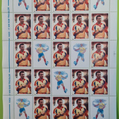 Romania 2001, Hagi - 17 ani sub tricolor, coala de 18 marci + 7 vignete, MNH