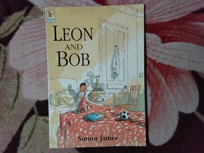 Leon and Bob - Simon James (6) foto