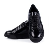 Sneakers barbati negri lacuiti din piele SK19
