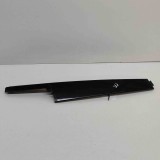 Ornament vertical ușă st&acirc;nga față LAND ROVER RANGE ROVER VELAR L560 2018 OEM: J8A2-20555-A 27525143