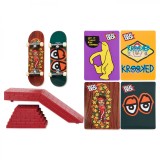 Jucarie interactiva Tech Deck - Fingerboard Gonzales cu obstacol | Spin Master