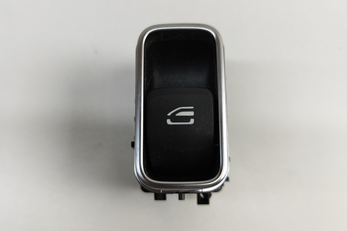 Buton geam ușă st&acirc;nga spate MERCEDES-BENZ EQAH243 2022 OEM: A1679050201 30341733