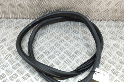 Garnitura ușă st&amp;acirc;nga spate BMW i4 G26 2023 OEM: 7482947 | 23808432 foto