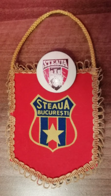 M3 C7 - Tematica cluburi sportive - fanion si insigna - Steaua Bucuresti foto