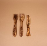 Set Tac&acirc;muri 3 Piese Lingura Furculita Cutit din Lemn de Măslin