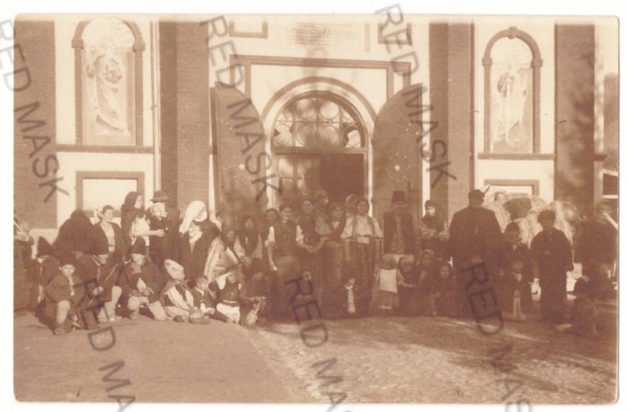 5100 - RUCAR, Arges Ethnics, Church, Romania - old postcard, real PHOTO - unused