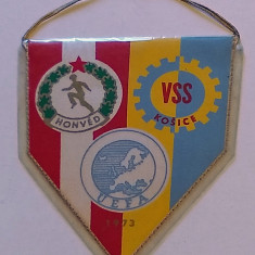 Fanion (vechi-UEFA Cup 1973) fotbal HONVED Budapesta - VSS KOSICE