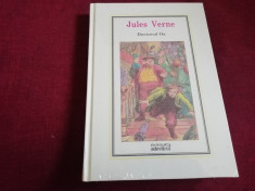 COLECTIA ADEVARUL JULES VERNE - DOCTORUL OX IN TIPLA foto