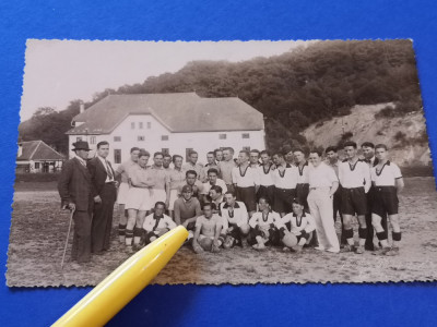 Foto (veche 01.05.1934) fotbal-echipele TRICOLORUL PLOIESTI si CERAMICA BISTRITA foto