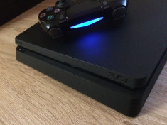 PS4 Slim 500GB + 3TB foto