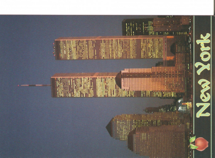 SUA NEW YORK CITY: WTC TWIN TOWERS AT NIGHT UNUSED POSTCARD
