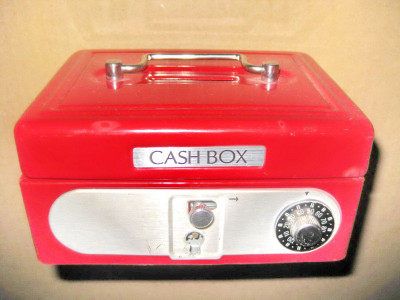 B555-Cash box-Caseta pusculita bani banca metal cu cifru. foto