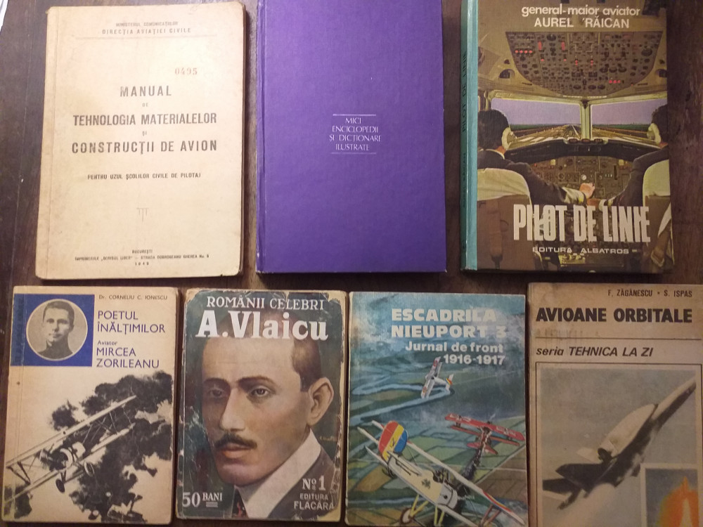 7+1 Carti aviatie/ planorism | arhiva Okazii.ro