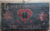 Scoala Sabatului, inima comunitatii// placa din lemn cioplita, interbelica