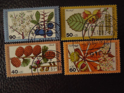 Serie timbre flora flori plante Berlin stampilate foto