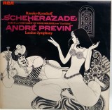 Nikolai Rimsky-Korsakov. Andre Previn &lrm;&ndash; Scheherazade, March And Flight Of The Bumblebee From "Tsar Saltan" NM / VG+ vinil LP clasica RCA UK 1968