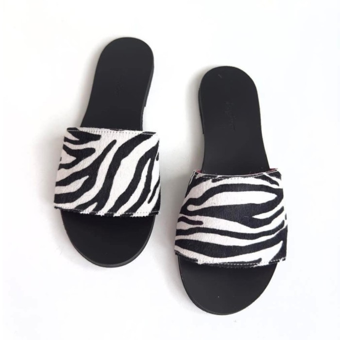Papuci de dama din piele Elisa Zebra