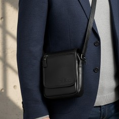 Borseta barbati Greenwood&reg; Bath din piele naturala Full Grain de bivol