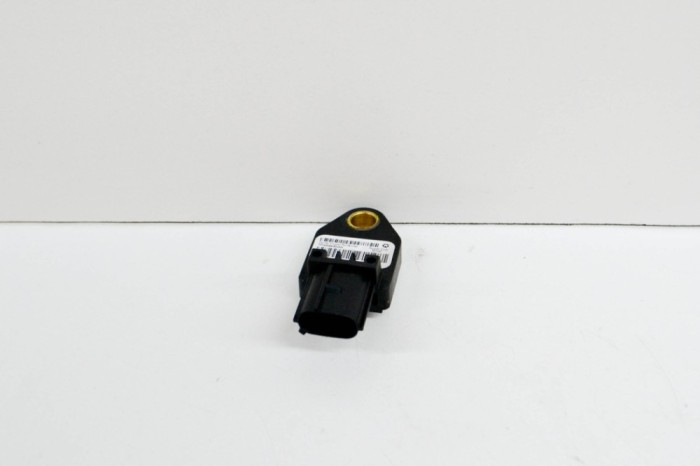 Senzor de impact st&acirc;nga spate DODGE NITRO 2007 OEM: P04896065AA 14629143