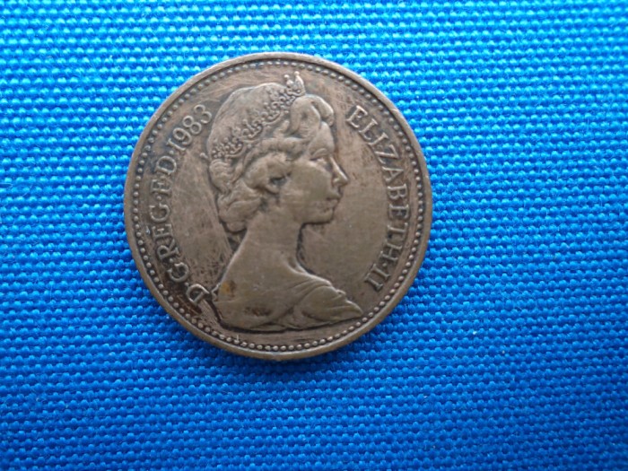 1 NEW PENCE 1983 ELISABETA II / ANGLIA