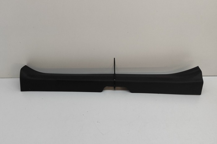 Ornament prag interior dreapta față TOYOTA YARIS CROSS MXP_ 2024 OEM: 67913-K0020 29560867