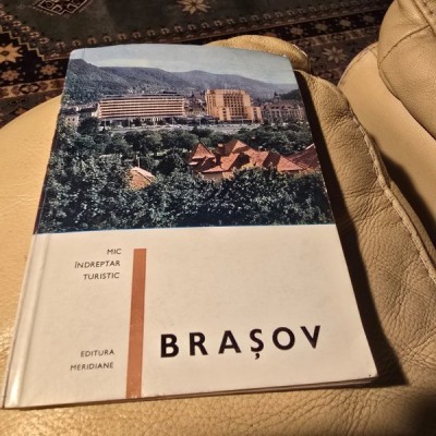 Mic indreptar turistic Brasov foto