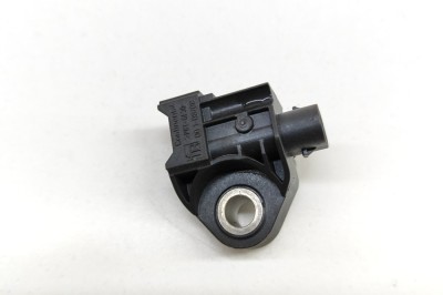 Senzor de impact st&amp;acirc;nga spate BMW i4 G26 2023 OEM: 9496818,A3C0637450000 23821861 foto