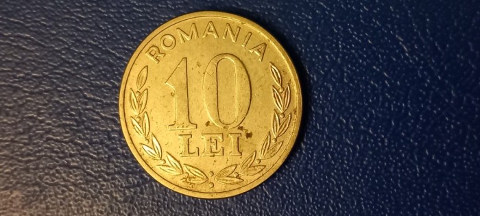 Moneda 10 lei 1995 cu Stema