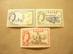 Serie mica FIJI colonie britanica 1954 ,Regina Elisabeta, val.: 1,6 ;2 si 5 Sh foto