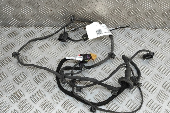 Cablaj senzor de parcare spate AUDI Q7 4M 2020 OEM: 4M0971104BG | 31968078