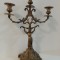 Superb sfeșnic de dimensiuni mari din bronz masiv ,perioada anilor 1900 &icirc;nceput , dimensiuni 44 cm h