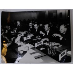 SESIUNEA A XVI -A A C.E.E. , O.N.U. , GENEVA , REPREZENTANTII ROMANIEI , PORTUGALIEI , SPANIEI , SUEDIEI , FOTOGRAFIE DE PRESA APRILIE 1961