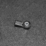 Senzor de detonație motor VW PASSAT B7 362 2010 OEM: 030905377C | 1838916