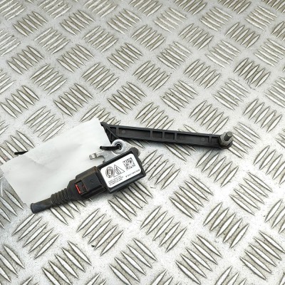 Senzor de nivel &amp;icirc;nălțime dreapta spate PORSCHE CAYENNE Coupe 9YB 2024 OEM: 9Y0941310A,6PM012699 32633231 foto