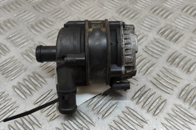 Pompa de apa auxiliara VW GOLF VII 5G1, BQ1, BE1, BE2 2016 OEM: 04L965567,0392024003 | 26607137 foto