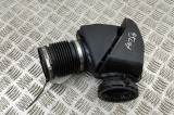 Rezonator de admisie BMW 3 F30, F80 2016 OEM: 8601681,70604496 26878989