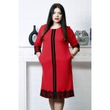 Rochie usor evazata accesorizata cu dantela si catifea rosieMarimea