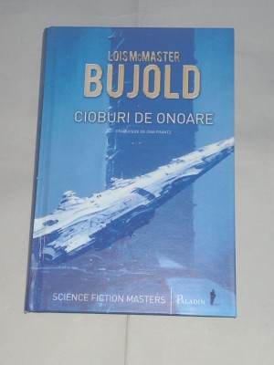 LOIS McMASTER BUJOLD - CIOBURI DE ONOARE foto